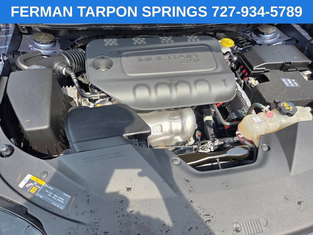 Used 2020 Jeep Cherokee Latitude Plus FWD image 21