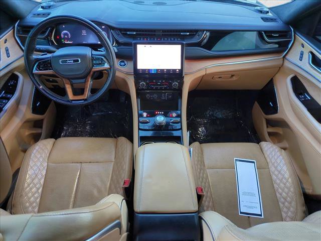 Used 2023 Jeep Grand Cherokee L Summit image 19