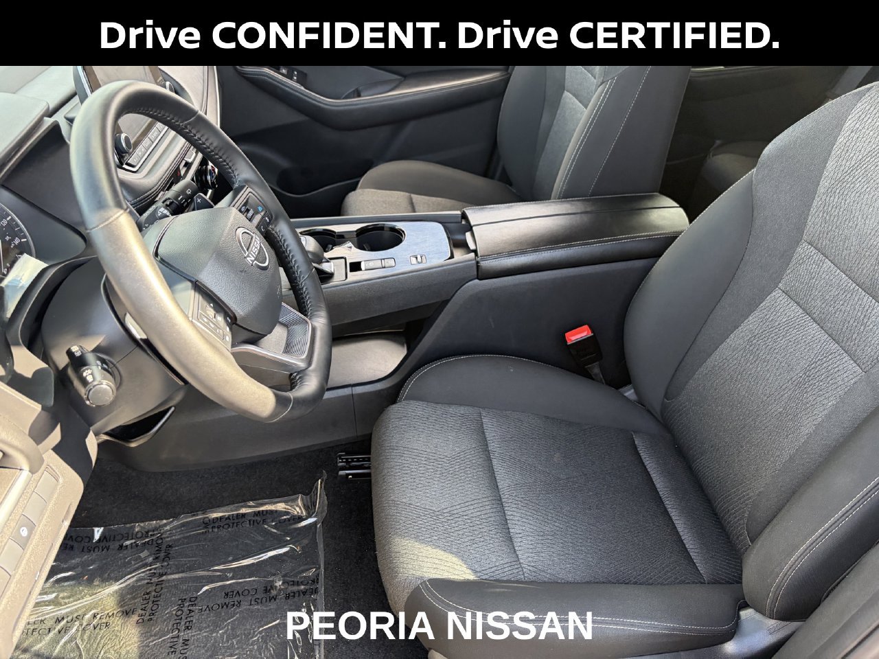 Certified 2025 Nissan Rogue SV FWD image 24