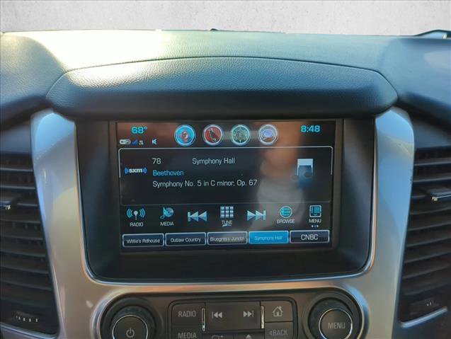 Used 2020 Chevrolet Suburban LT w/ Luxury Package image 16