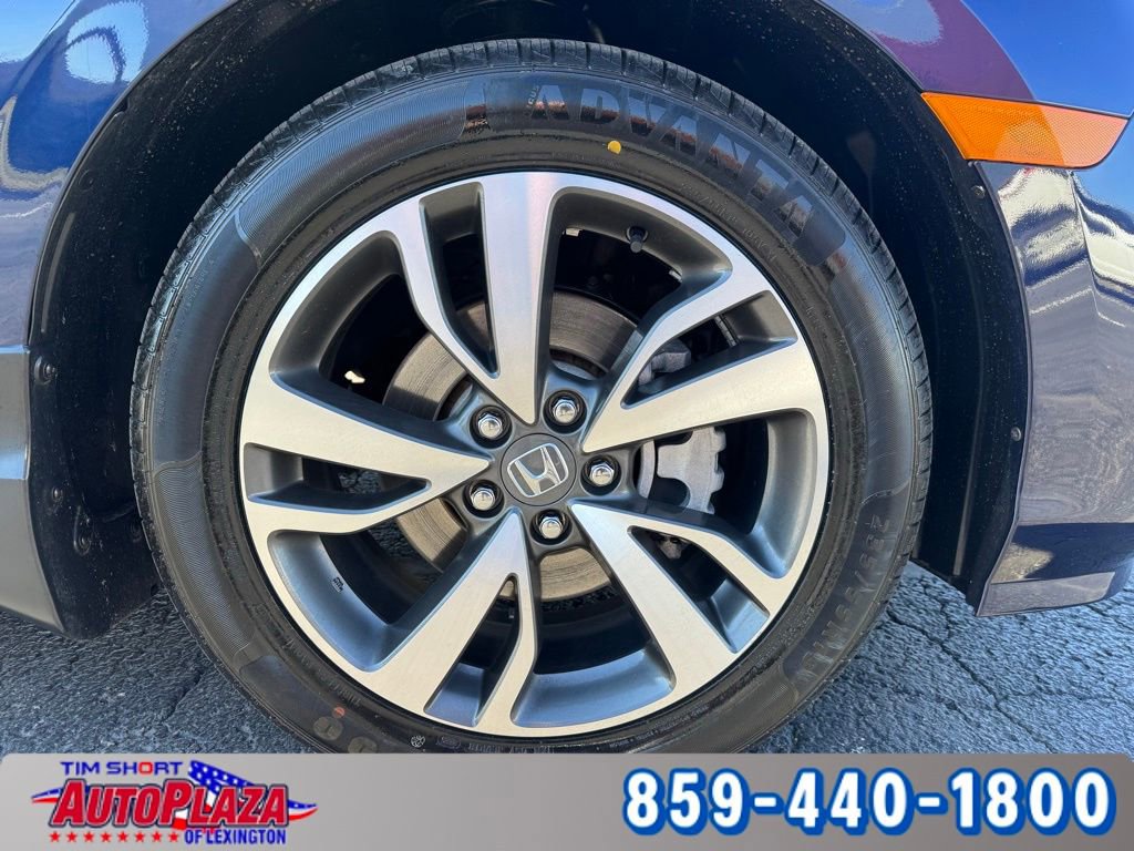 Used 2024 Honda Odyssey Touring image 13