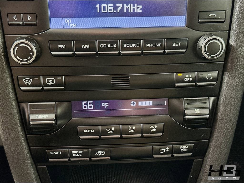 Used 2011 Porsche Boxster Spyder image 13