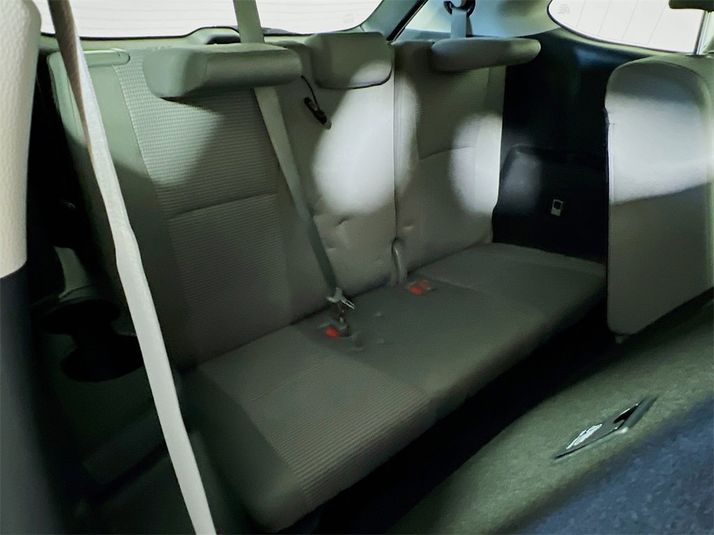 Used 2023 Toyota Highlander L image 24