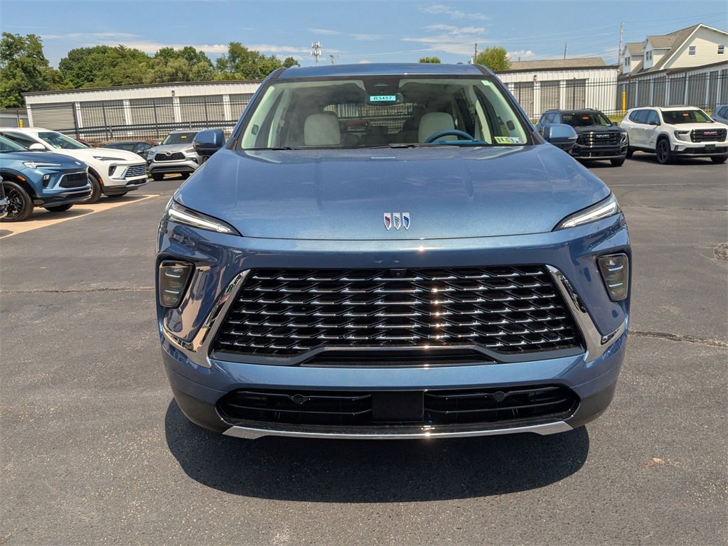 New 2025 Buick Enclave Avenir w/ LPO, Floor Liner Package image 2
