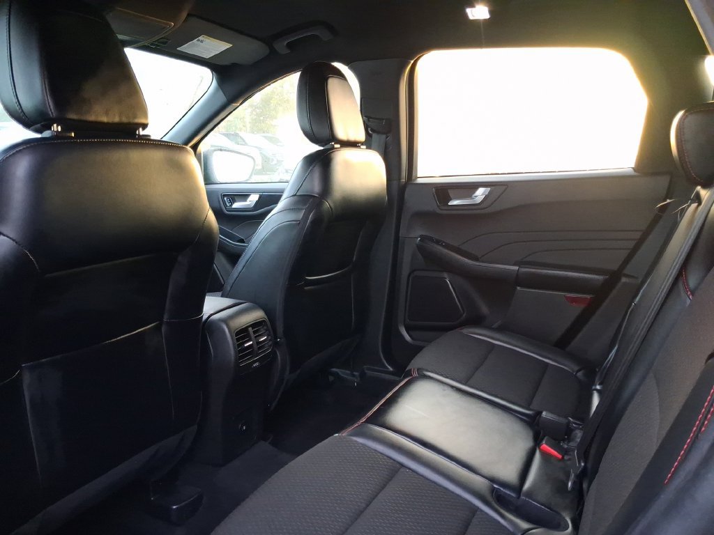Used 2024 Ford Escape ST-Line FWD image 14