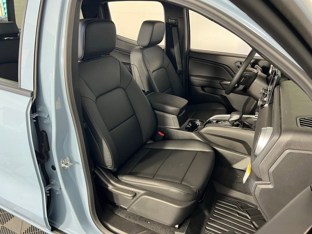 New 2025 Chevrolet Colorado LT w/ LT Convenience Package image 30