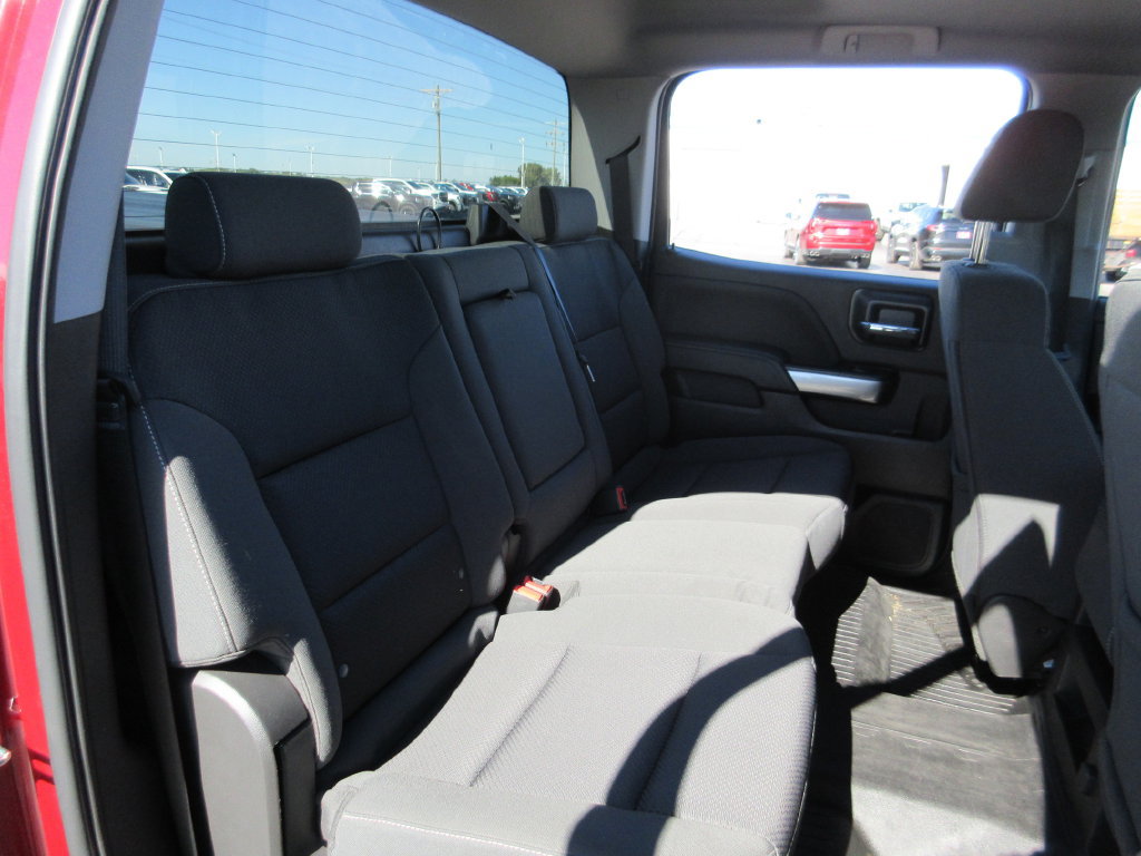 Certified 2018 Chevrolet Silverado 1500 LT w/ All Star Edition AWD/4WD image 24