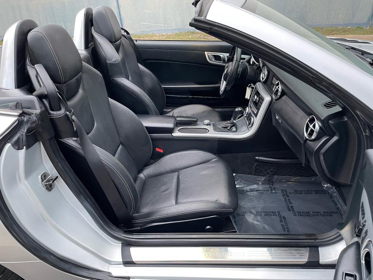 Used 2013 Mercedes-Benz SLK 250 image 18