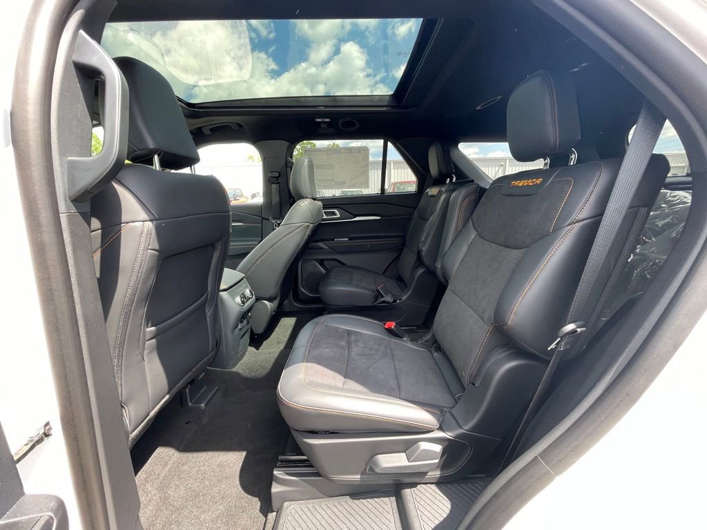 New 2026 Ford Explorer Tremor w/ Tremor Ultimate Package AWD/4WD image 21