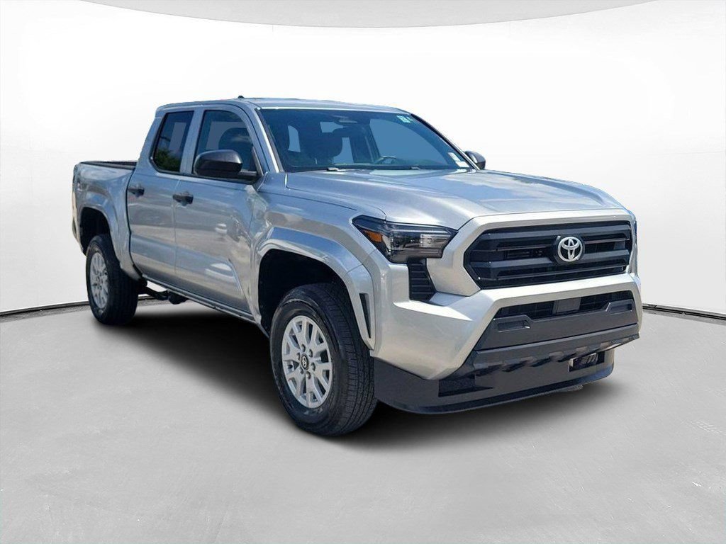 Certified 2024 Toyota Tacoma SR AWD/4WD image 3