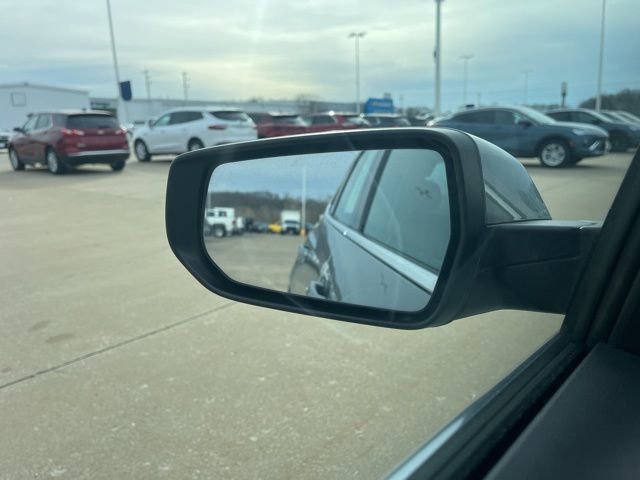 Used 2024 Chevrolet Malibu LT image 54