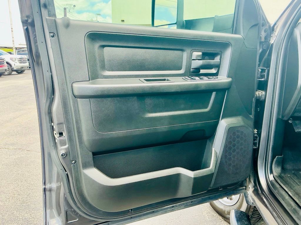 Used 2020 RAM 2500 Tradesman AWD/4WD image 16