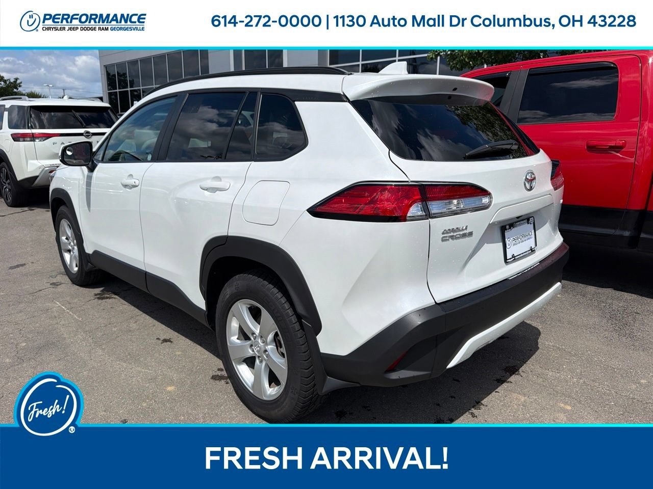 Used 2024 Toyota Corolla Cross LE FWD image 6
