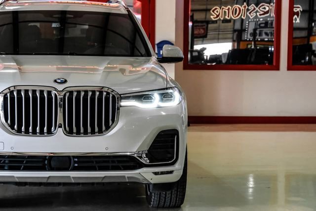 Used 2022 BMW X7 xDrive40i w/ Executive Package image 41