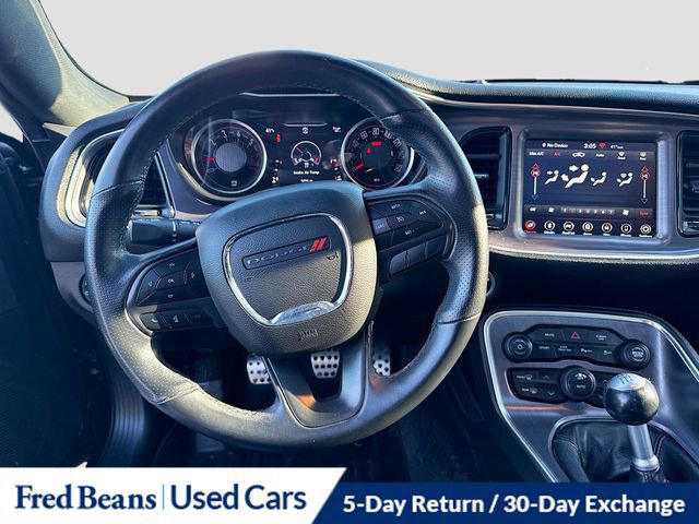 Used 2018 Dodge Challenger R/T image 23