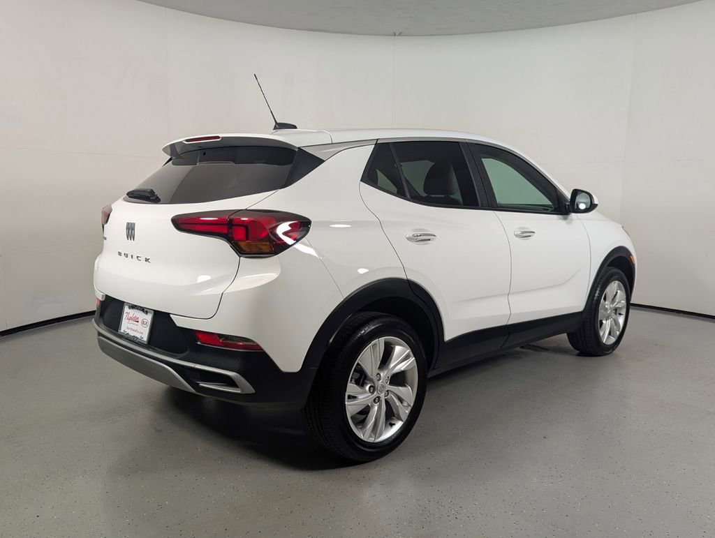 Used 2024 Buick Encore GX Preferred w/ Comfort Package AWD/4WD image 7