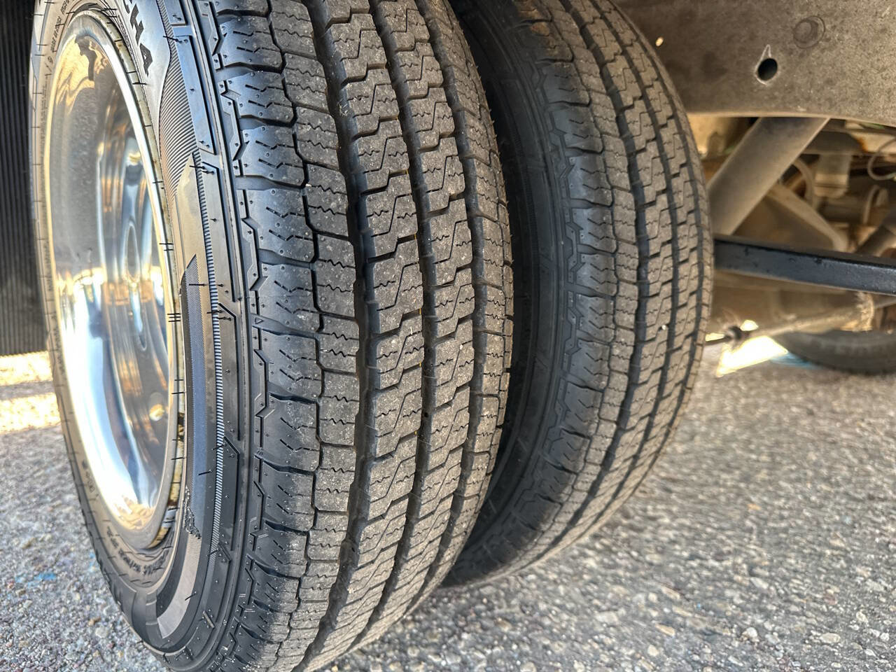 Used 2018 Ford Transit 350 156 DRW image 12