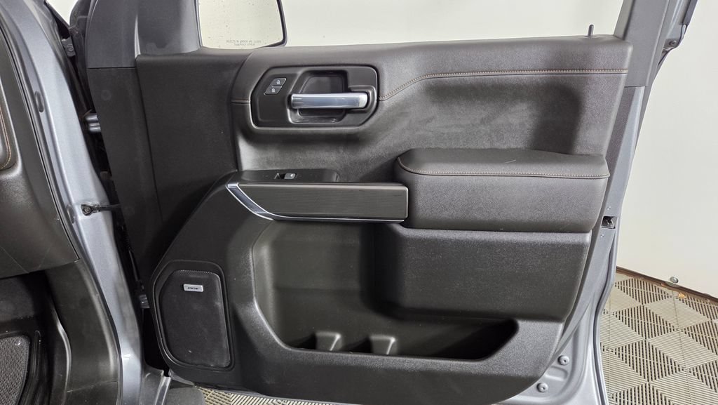 Used 2022 GMC Sierra 1500 AT4 w/ AT4 Carbonpro Edition AWD/4WD image 30
