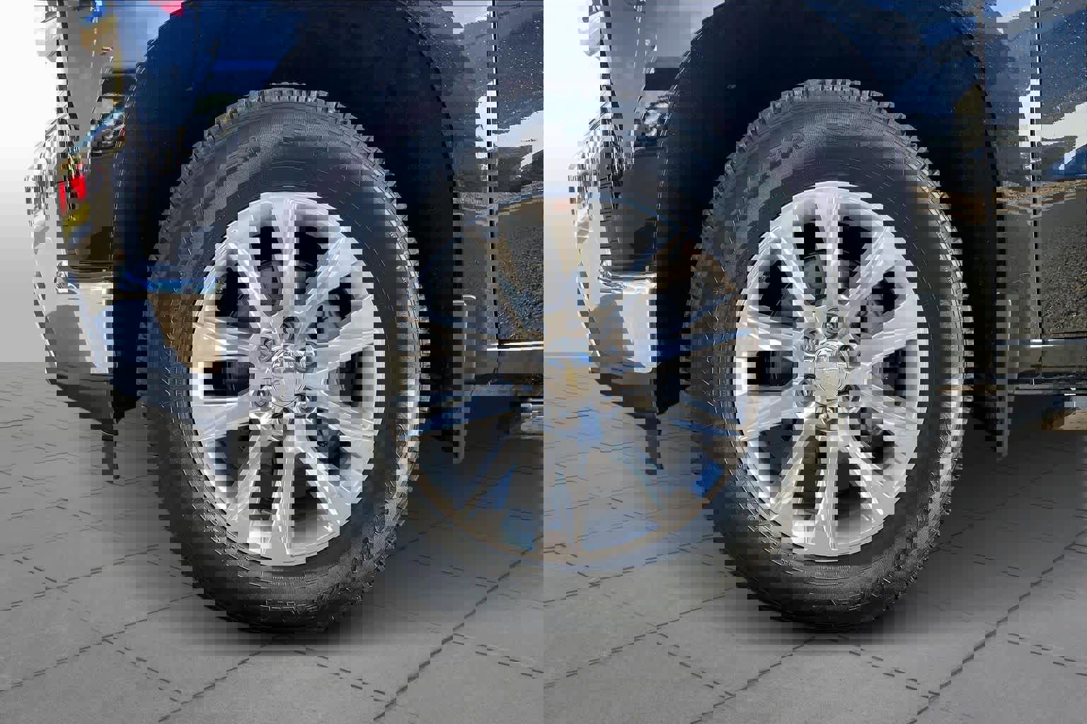 Used 2021 Chevrolet Silverado 1500 LTZ image 10