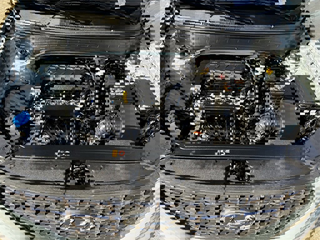 Used 2025 Hyundai Venue SEL image 31