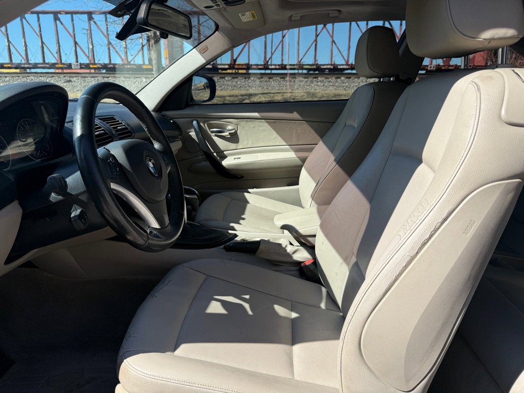 Used 2011 BMW 128i Coupe image 9