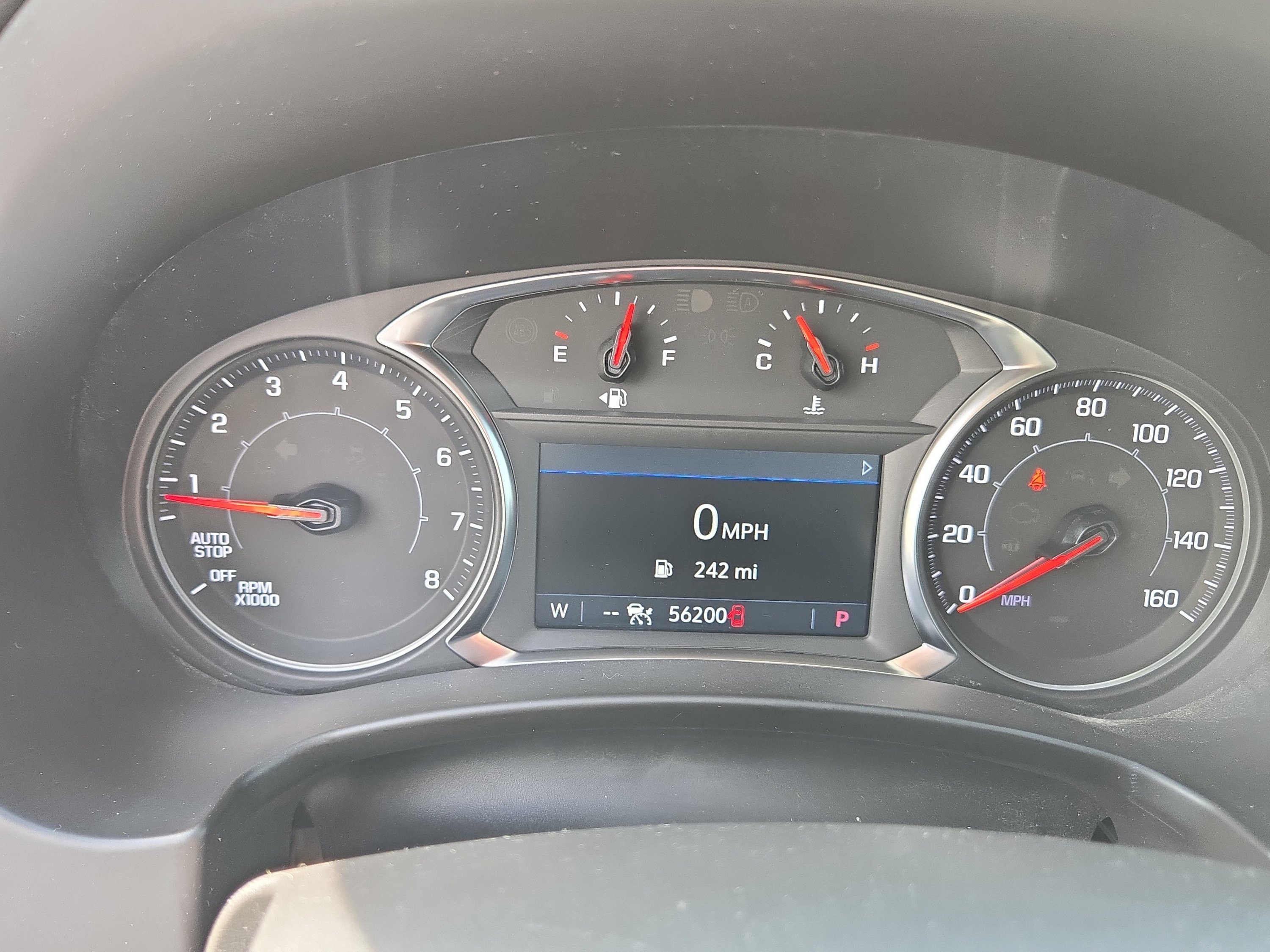 Used 2024 GMC Terrain SLT AWD/4WD image 16