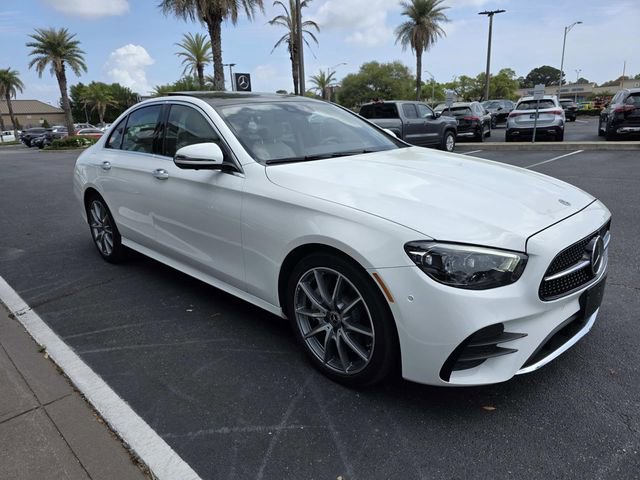 Certified 2022 Mercedes-Benz E 450 4MATIC Sedan image 4