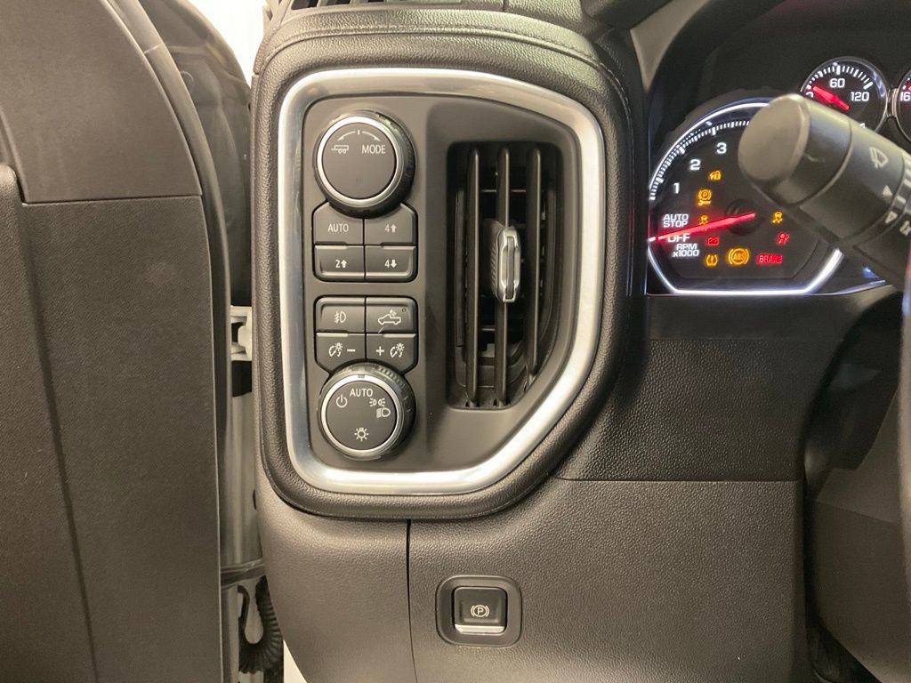 Used 2021 Chevrolet Silverado 1500 LT Trail Boss w/ Convenience Package II image 14