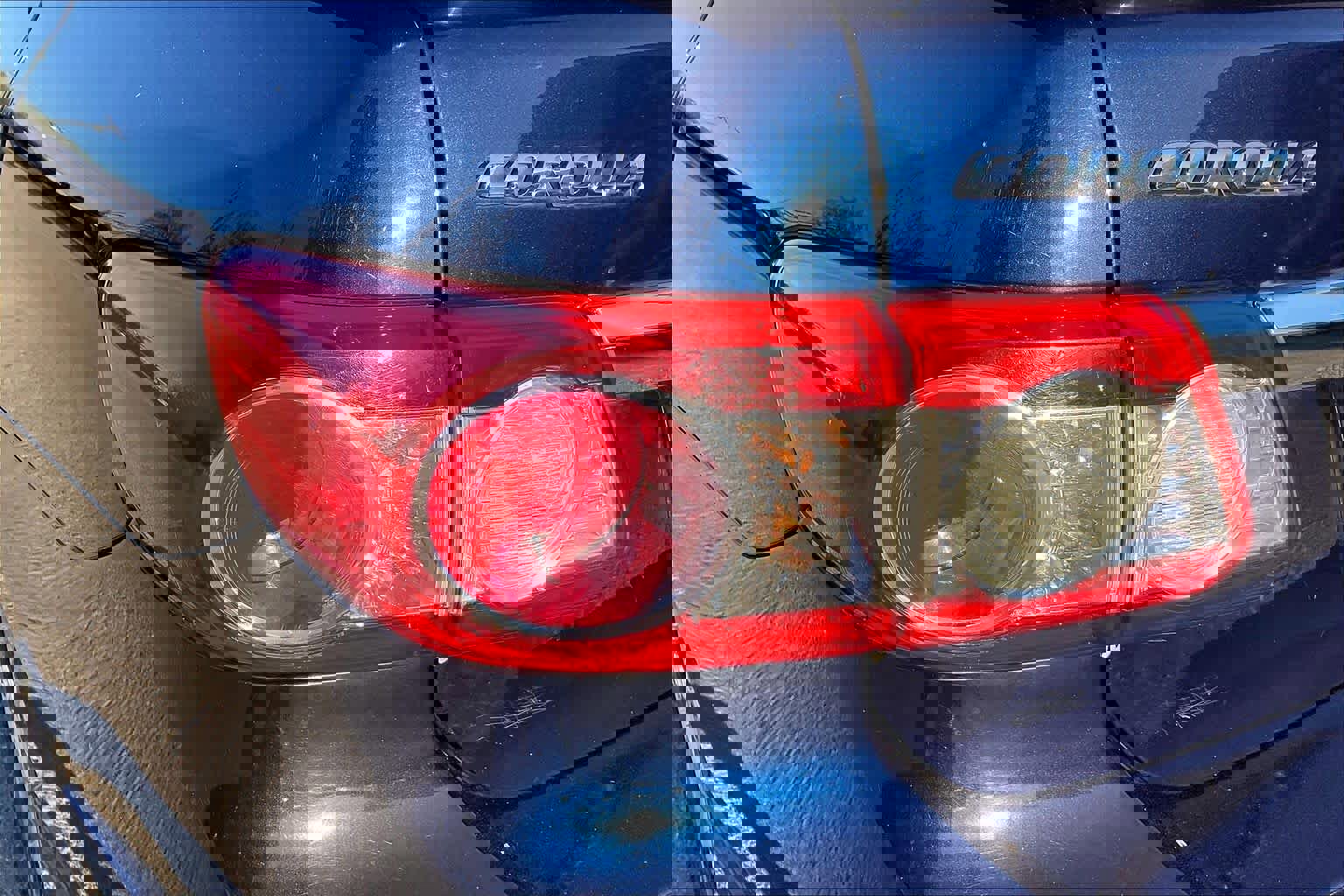 Used 2011 Toyota Corolla S image 27