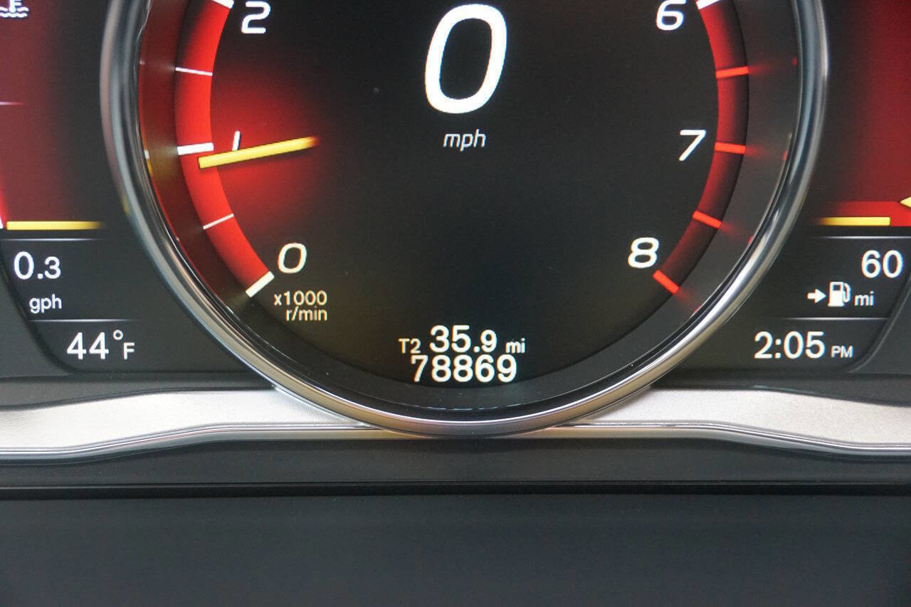 Used 2016 Volvo V60 T5 Premier w/ Convenience Package image 29