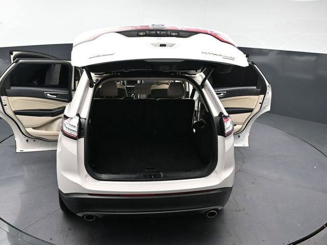 Used 2015 Ford Edge Titanium FWD image 44