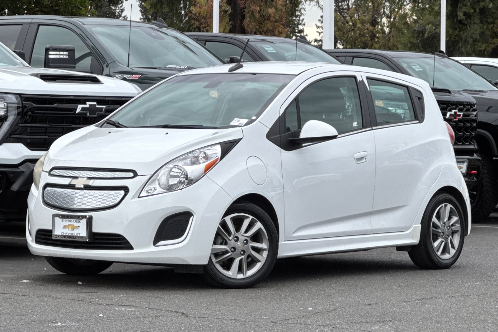 Used 2014 Chevrolet Spark LT FWD image 9