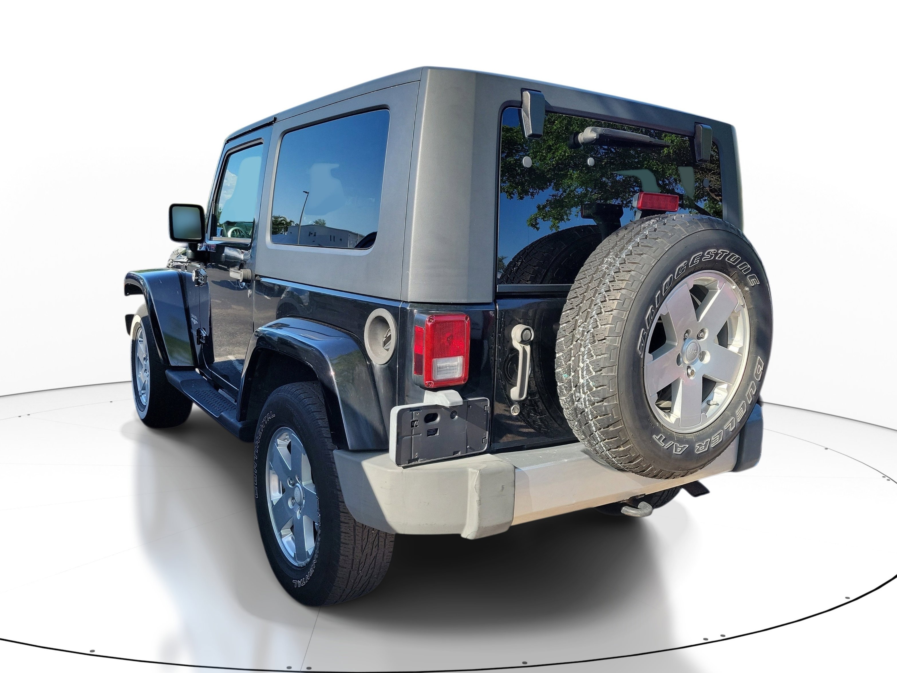 Used 2008 Jeep Wrangler Sahara w/ Dual Top Group image 4