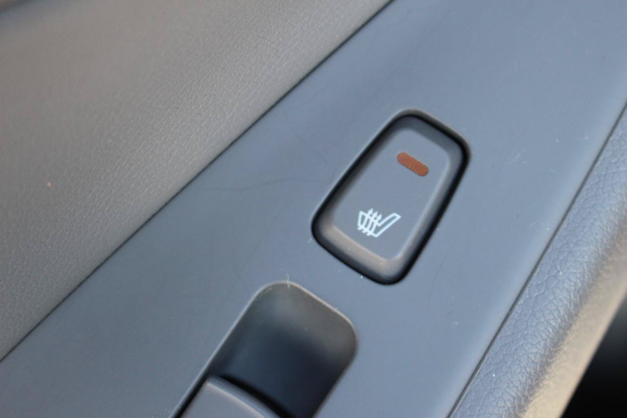 Used 2011 Hyundai Sonata Limited w/ Navigation Pkg 5 FWD image 36