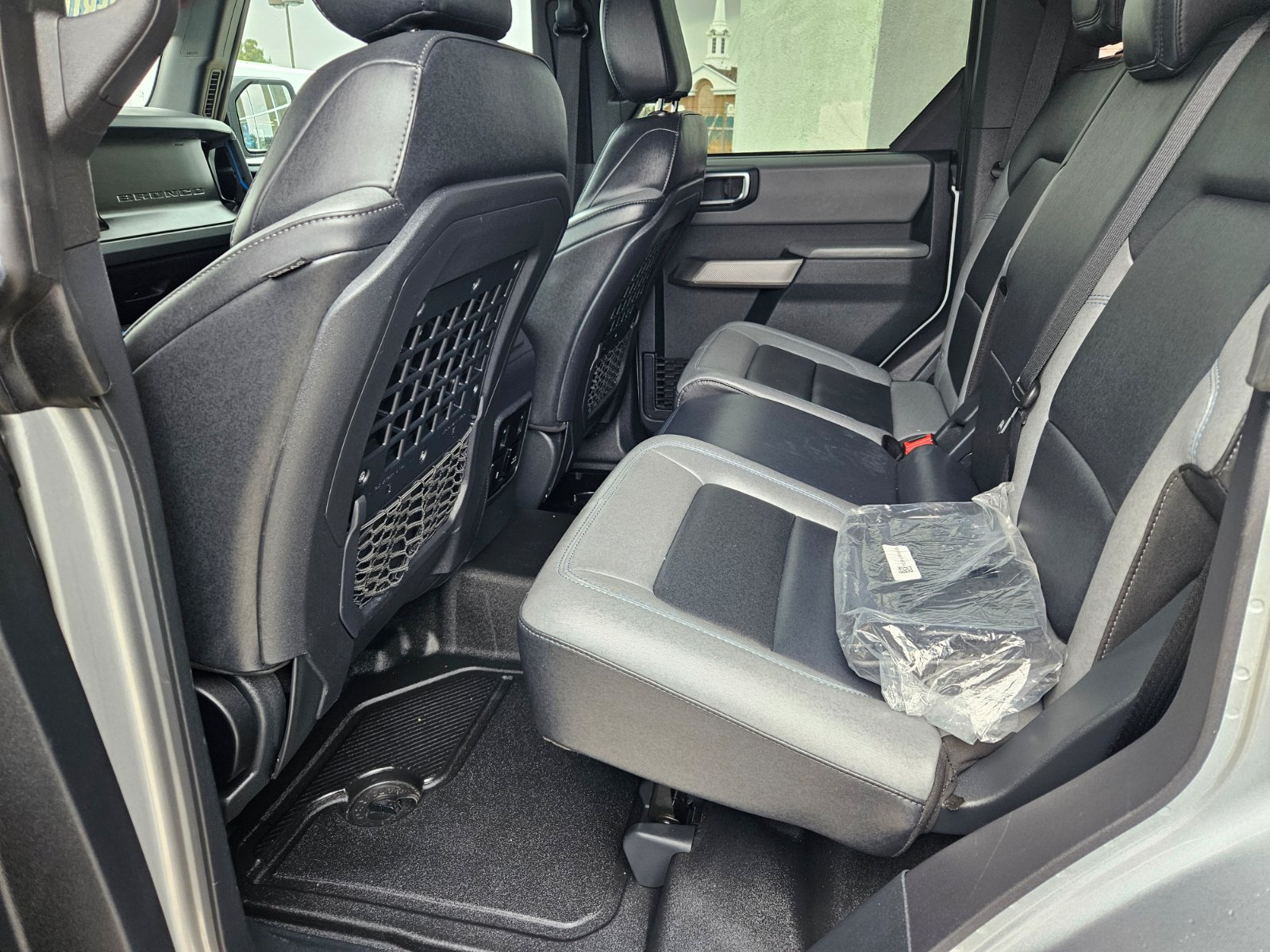 Used 2022 Ford Bronco Black Diamond AWD/4WD image 12