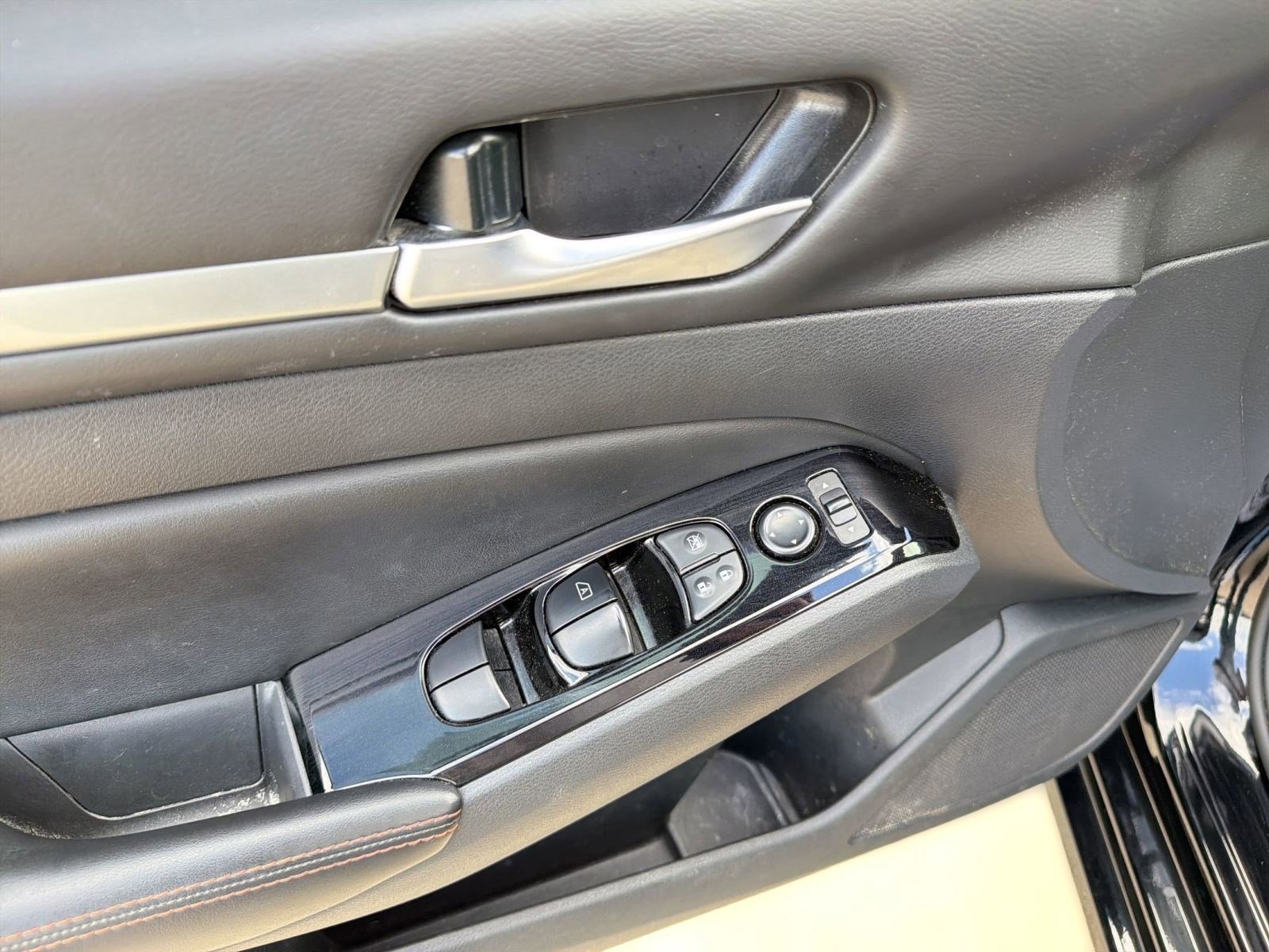 Used 2024 Nissan Altima 2.5 SR image 20