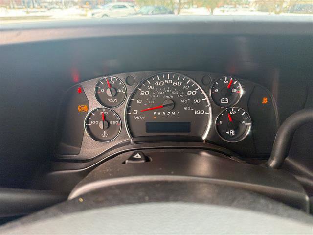 Used 2017 Chevrolet Express 3500 Extended image 10