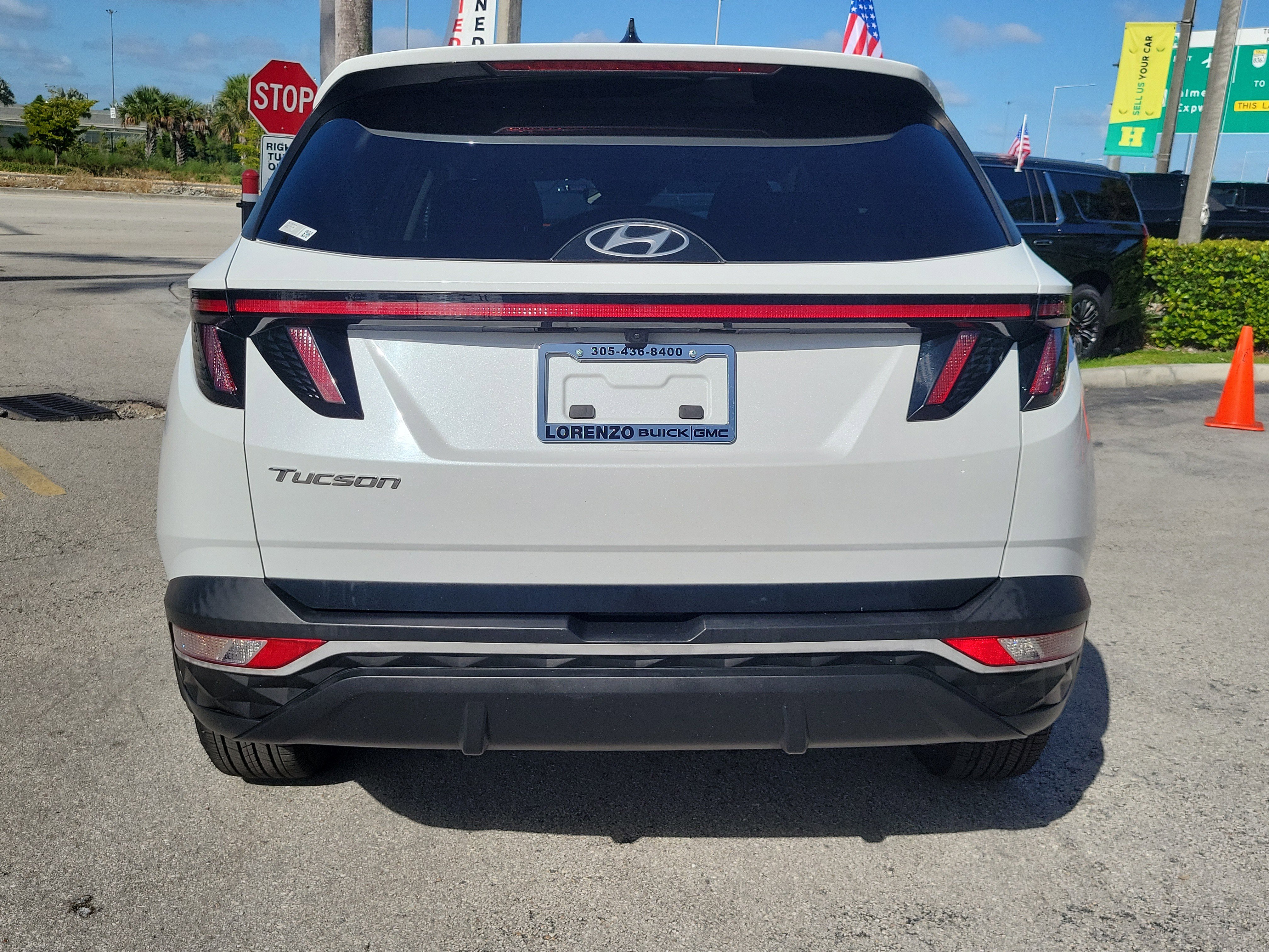 Used 2022 Hyundai Tucson SEL w/ Cargo Package image 6