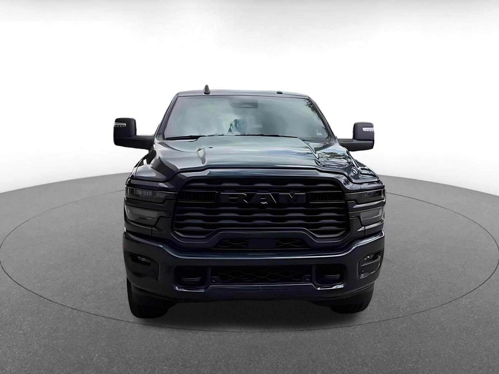 Used 2025 RAM 2500 Big Horn AWD/4WD image 4