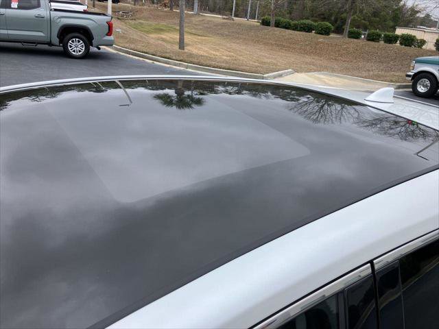 Certified 2024 Toyota Venza Limited image 10