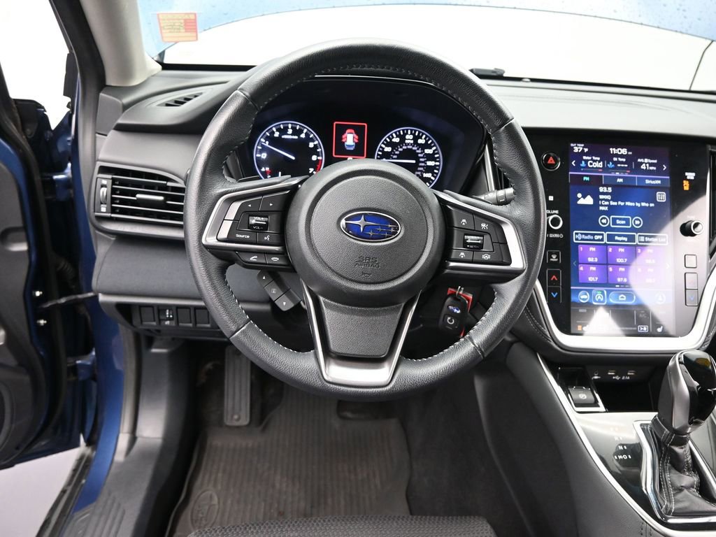 Used 2020 Subaru Outback Premium image 32