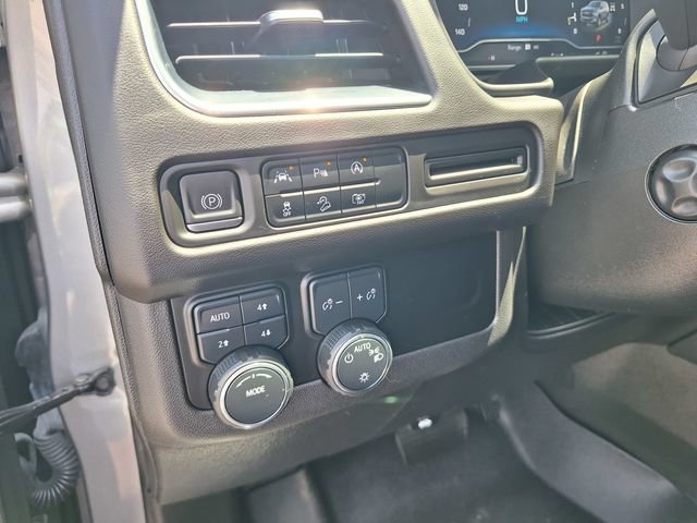 Used 2023 Chevrolet Tahoe Z71 w/ Luxury Package AWD/4WD image 52