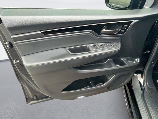 Used 2025 Honda Odyssey Touring image 16