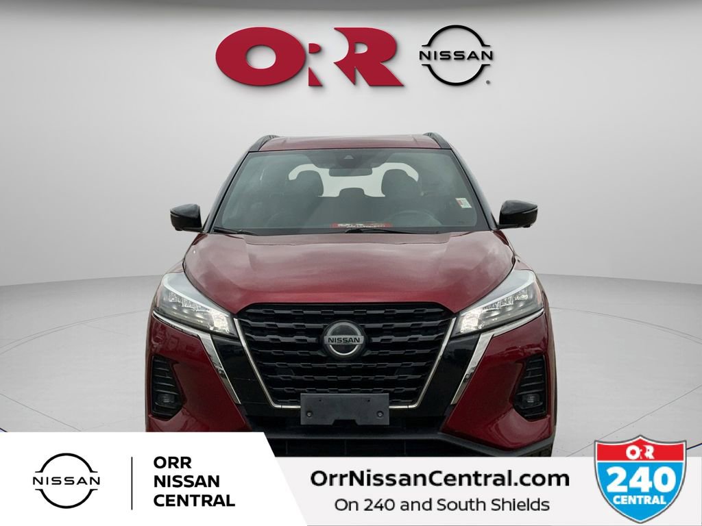 Used 2021 Nissan Kicks SR FWD image 2