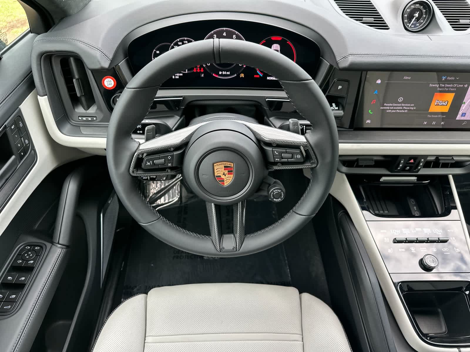 New 2026 Porsche Cayenne GTS AWD/4WD image 15