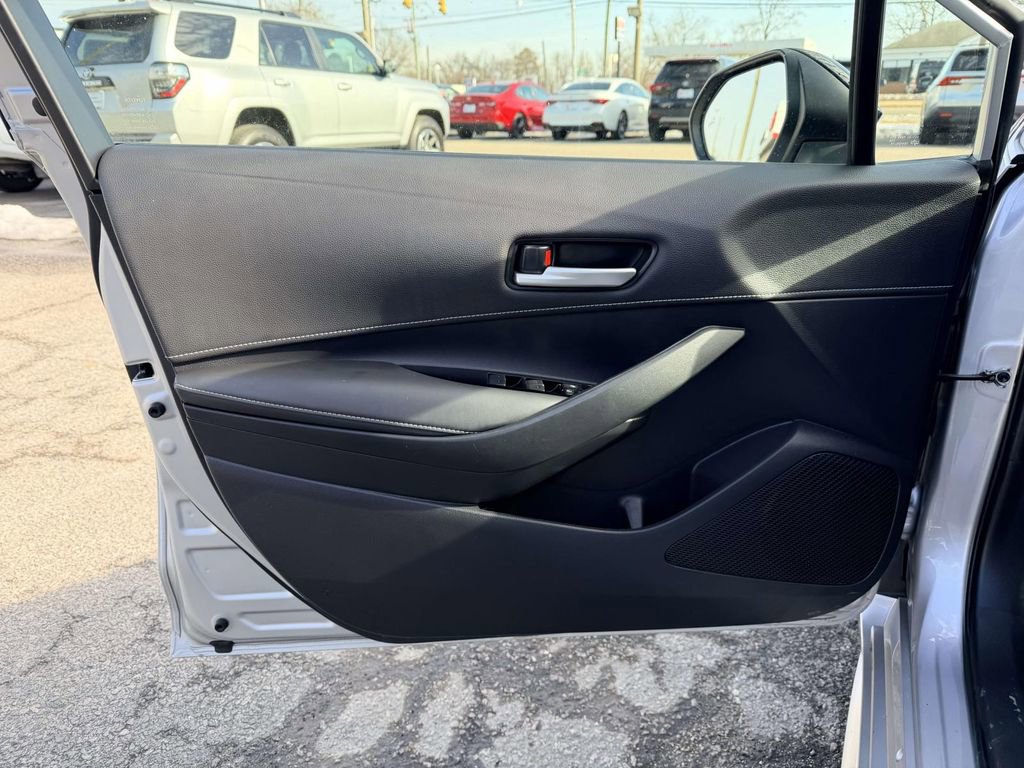 Used 2024 Toyota Corolla SE image 17