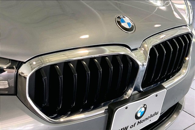Certified 2023 BMW 540i image 29