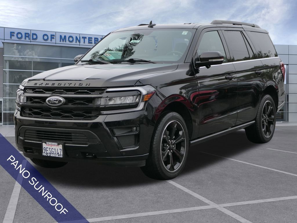 Used 2023 Ford Expedition Limited image 6