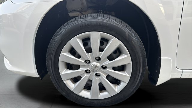 Used 2019 Nissan Sentra S FWD image 28