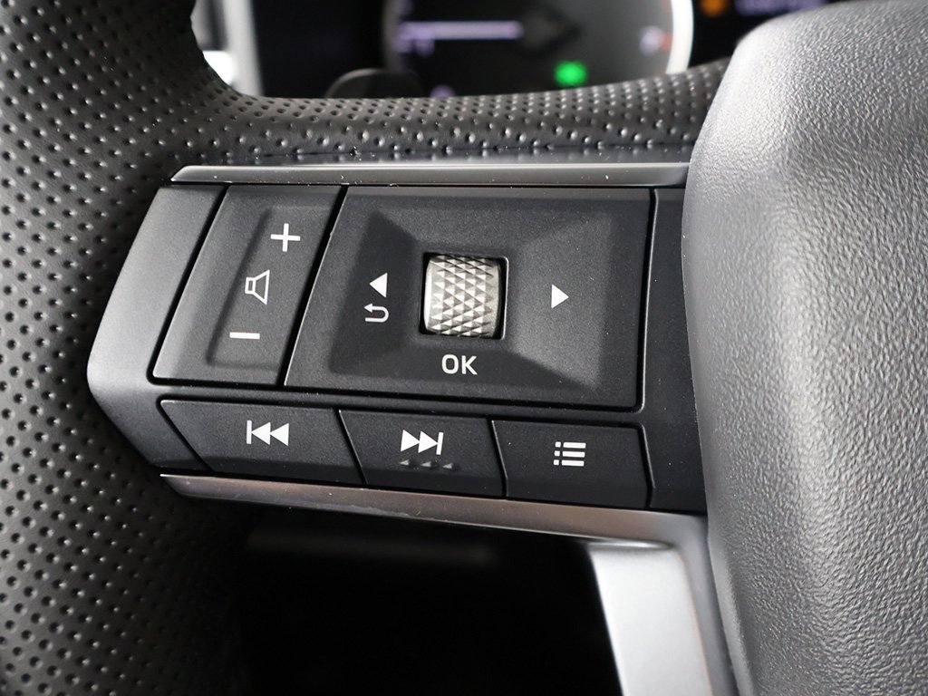 New 2025 Mitsubishi Outlander SE image 43